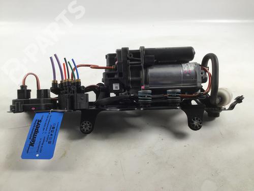 Used Suspension compressor Suspension compressor AUDI E-TRON (GEN) 55 quattro (408 hp) 8165147 8165147