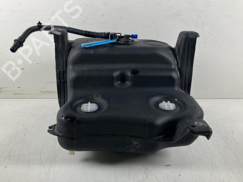 Used AdBlue tank AdBlue tank VW PASSAT B8 Variant (3G5, CB5) 2.0 TDI (190 hp) 33985381 33985381