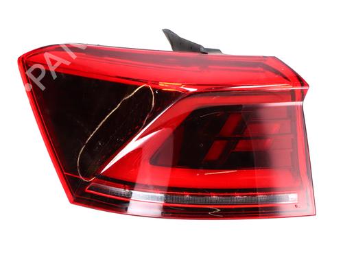 Used Left taillight VW T-ROC (A11, D11) 2.0 TDI (150 hp) 29617831