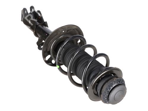 Used Right front shock absorber Right front shock absorber TOYOTA YARIS CROSS (MXP_) 1.5 Hybrid (MXPJ10) (92 hp) 39925463 39925463