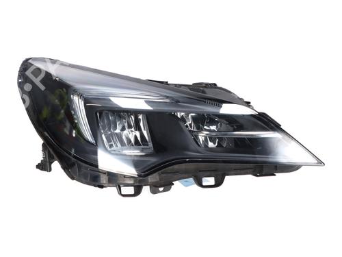 Used Right headlight Right headlight OPEL ASTRA K Sports Tourer (B16) 1.2 Turbo (35) (131 hp) 32786381 32786381