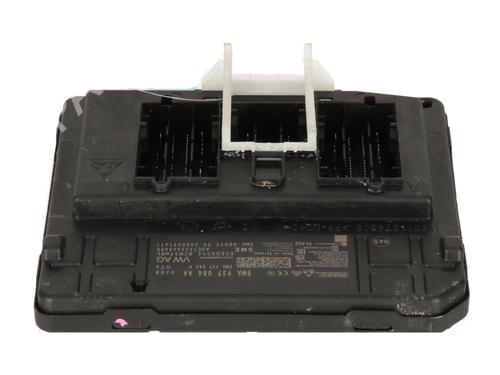 Used Electronic module Electronic module VW TIGUAN (CT1) 2.0 TDI 4motion (193 hp) 39921835 39921835