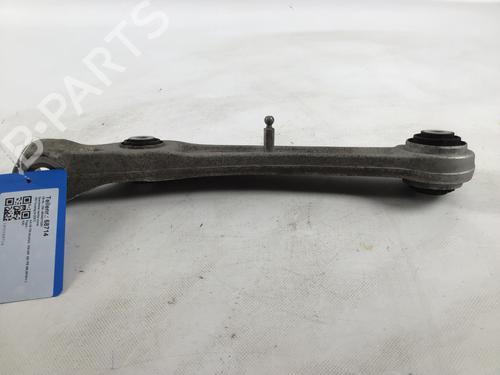 Used Right front suspension arm VW TOUAREG (CR7, RC8) 4.0 V8 TDI 4motion (421 hp) 30748866