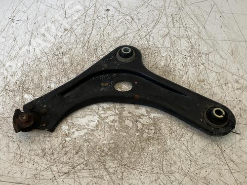 Used Left front suspension arm Left front suspension arm 38048853 38048853