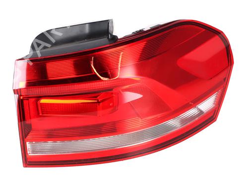 Used Right taillight VW TOURAN (5T1) 1.0 TSI (116 hp) 29617840