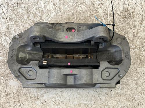 Left front brake caliper TESLA MODEL 3 (5YJ3) EV AWD | BP39923976M105 - Image 4
