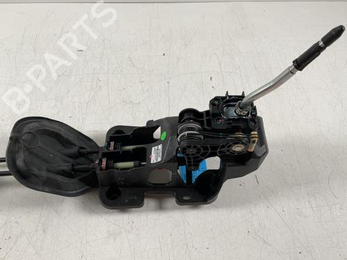 Gear lever OPEL CORSA F (P2JO) 1.2 (68) | BP37488835M90 - Image 5
