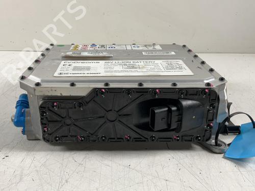 Used Battery Battery PEUGEOT 3008 II SUV (MC_, MR_, MJ_, M4_) 1.2 Hybrid 136 (MRHPYE) (136 hp) 39928600 39928600
