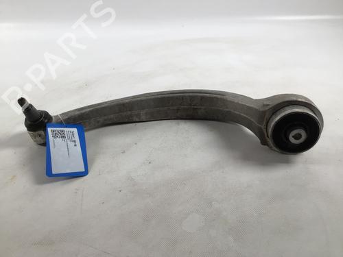 Used Right front suspension arm VW TOUAREG (CR7, RC8) 3.0 TDI 4motion (286 hp) 30748868