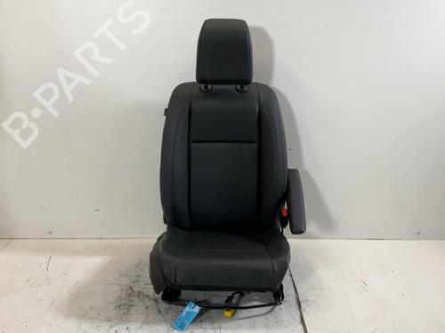 right-front-seat-opel-vivaro-c-van-k0-2019-39924228 main image