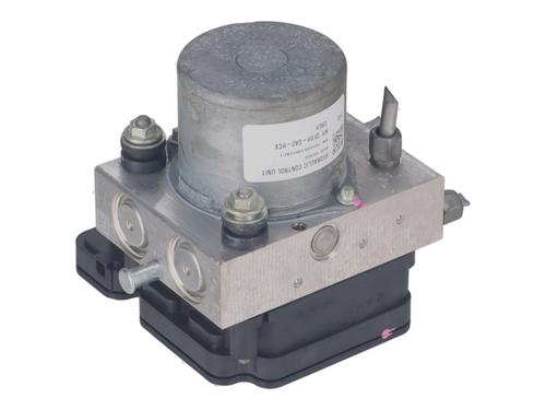 ABS pump TESLA MODEL Y (5YJY) Long Range All-wheel Drive | BP39917918M43 - Image 2