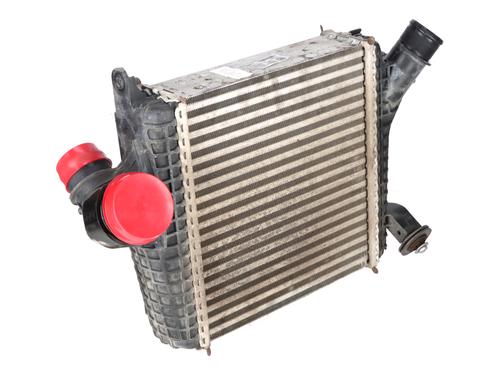 Ladeluftkühler für AUDI Q8 (4MN, 4MT) 55 TFSI e quattro (381 hp) 32084475