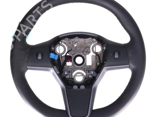 Used Steering wheel Steering wheel TESLA MODEL Y (5YJY) Long Range All-wheel Drive (514 hp) 39923301 39923301