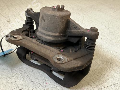 Left front brake caliper HYUNDAI i30 (PDE, PD, PDEN) 1.6 CRDi | BP38600601M105 - Image 3