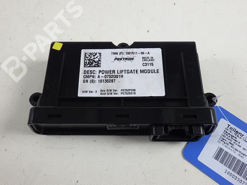 control-unit-tesla-model-s-5yjs-85d-awd-tesla-1007511-00-a-2012-7804444 main image