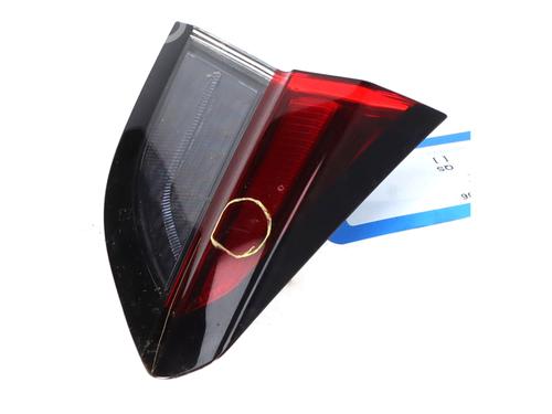 Feu de coffre gauche OPEL CORSA F (P2JO) 1.2 (68) (75 hp) 32065547