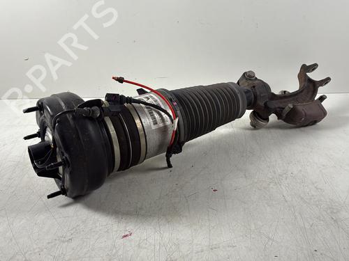 right-rear-shock-absorber-audi-a8-d4-4h2-4h8-4hc-4hl-2009-2010-2011-2012-2013-2014-2015-2016-2017-2018-2019-35919902 main image