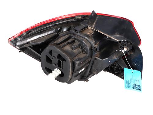 Right taillight VW POLO VI (AW1, BZ1, AE1) 1.0 TSI | BP38017488C35 - Image 2