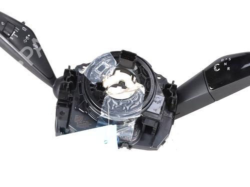 switch-vw-passat-b9-variant-cj5-2023-39922161 main image