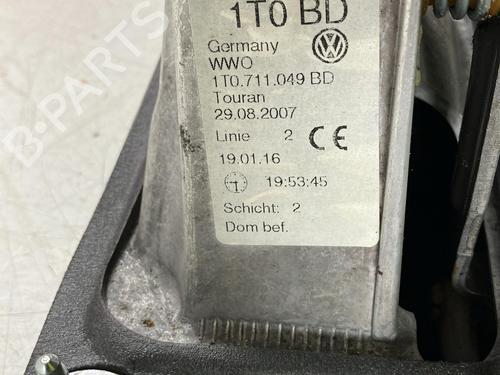 Used Gear lever Gear lever VW CADDY IV MPV (SAB, SAJ) 2.0 TDI (102 hp) 40043267 40043267