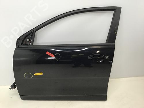 Used Left front door KIA STONIC (YB) 1.0 T-GDi (120 hp) 28084325