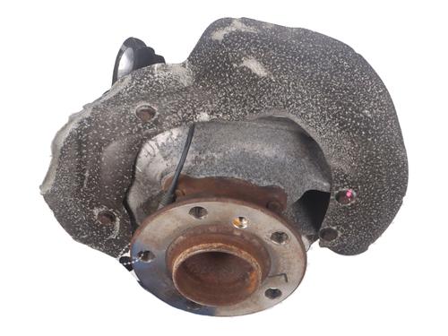 Used Left front steering knuckle BMW 3 (F30, F80) 320 d (163 hp) 26030337