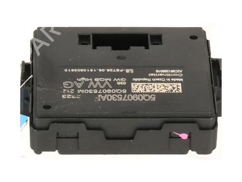 Used Electronic module Electronic module VW PASSAT B8 Variant (3G5, CB5) 2.0 TDI 4motion (190 hp) 33884668 33884668
