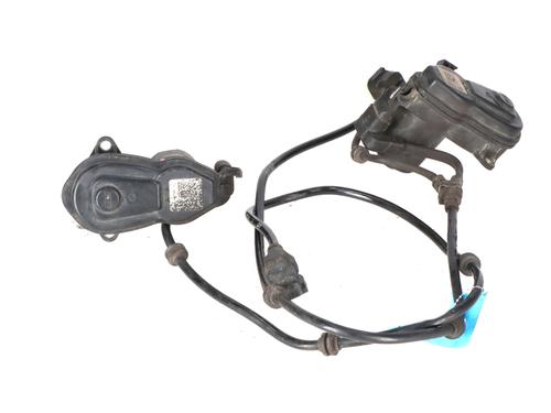 Elektrisk parkeringsbrems Elektrisk parkeringsbrems MERCEDES-BENZ S-CLASS (W222, V222, X222) S 350 BlueTEC / d 4-matic (222.033, 222.133) (258 hp) 34197465 34197465