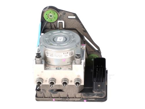 Used ABS pump VW GOLF ALLTRACK VIII (CG5) 2.0 TDI 4motion (200 hp) 33205455