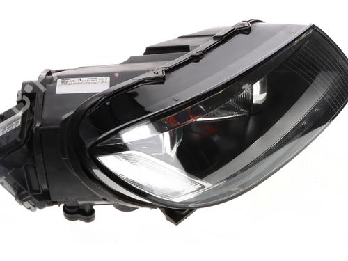 Right headlight VW PHAETON (3D1, 3D2, 3D3, 3D4, 3D6, 3D7, 3D8, 3D9) 3.0 V6 TDI 4motion | BP15493646C29 