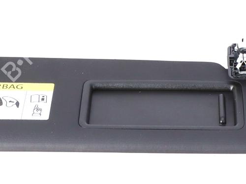 Used Right sun visor Right sun visor 37080901 37080901