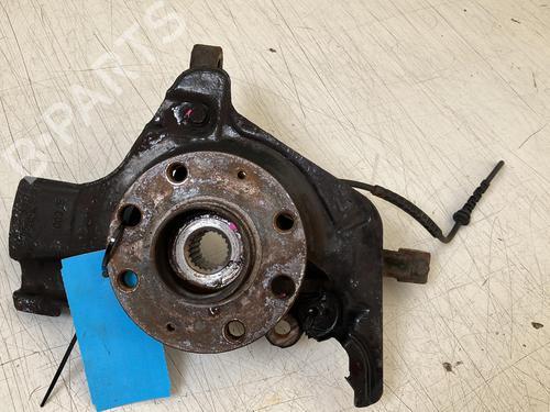 Used Right front steering knuckle Right front steering knuckle 38567196 38567196