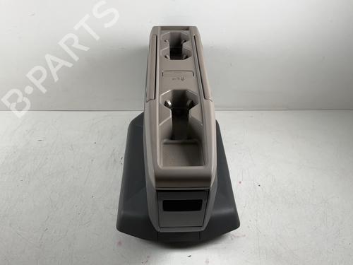 Middle console VW MULTIVAN T7 (STM, STN) 1.5 TSi | BP38005677I22 - Image 4