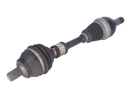 Drivaksel fortil venstre MERCEDES-BENZ A-CLASS (W177) A 200 (177.087) (163 hp) 18877285