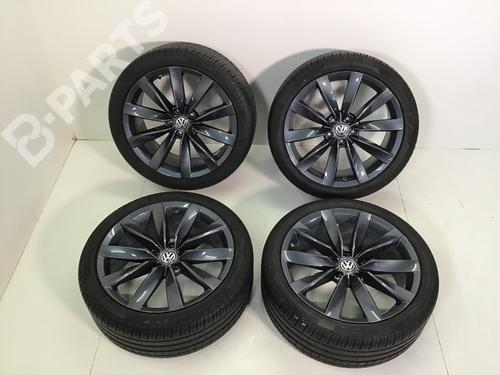 Used Rim VW ARTEON (3H7, 3H8) 2.0 TDI (150 hp) 12140068