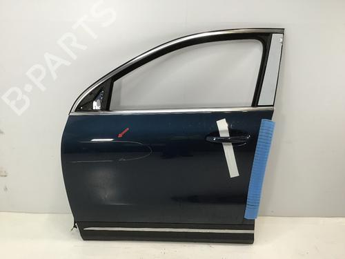 Used Left front door MERCEDES-BENZ GLA (H247) GLA 200 (247.787) (163 hp) 26721829
