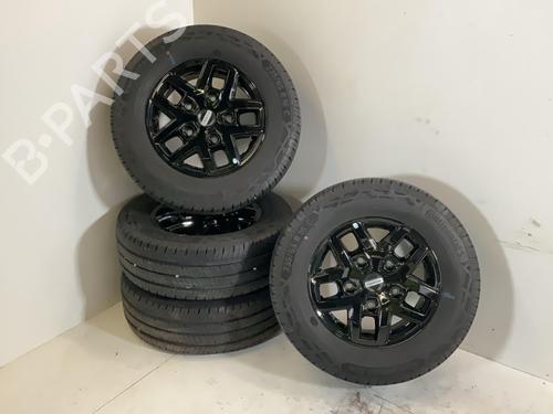 Used Rim Rim 38067616 38067616