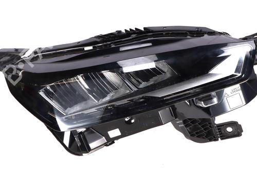 Used Right headlight Right headlight PEUGEOT 3008 II SUV (MC_, MR_, MJ_, M4_) 1.2 Hybrid 136 (MRHPYE) (136 hp) 39928335 39928335