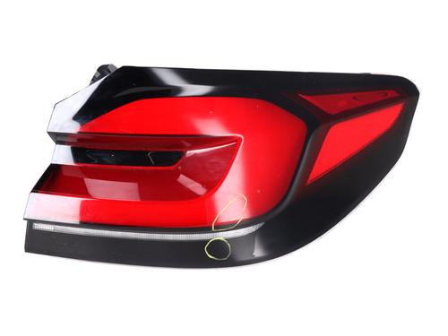 Used Right taillight BMW 5 (G30, F90) 530 d (265 hp) 28975090