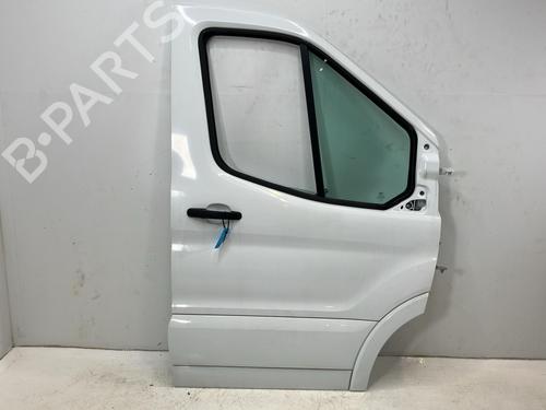 Used Right front door Right front door 36388982 36388982