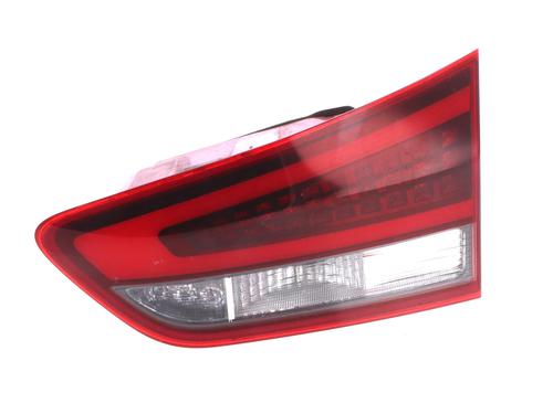 Used Right tailgate light Right tailgate light HYUNDAI i30 (PDE, PD, PDEN) 1.6 CRDi hybrid 48V (136 hp) 39949528 39949528