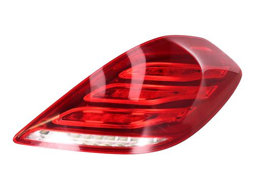 Used Right taillight Right taillight 32442474 32442474