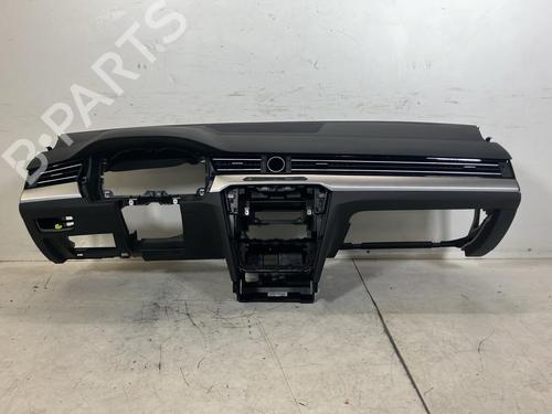 Used Dashboard Dashboard VW PASSAT B8 Variant (3G5, CB5) 2.0 TDI (190 hp) 34197176 34197176