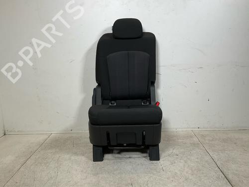 Sæde højre fortil Sæde højre fortil HYUNDAI STARIA Bus (US4) 2.2 CRDi (US4W) (177 hp) 39918212 39918212