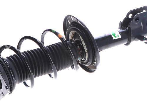 Used Right front shock absorber Right front shock absorber OPEL CORSA F (P2JO) 1.2 (68) (101 hp) 40189570 40189570