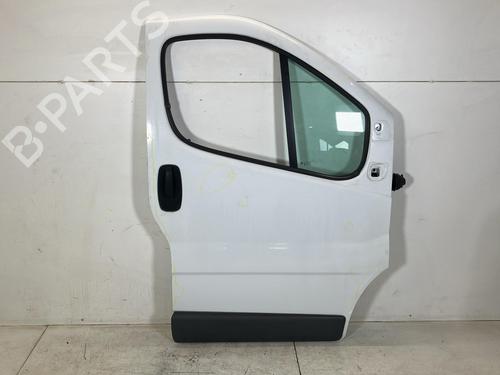 Used Right front door OPEL VIVARO A Van (X83) 1.9 DTI (F7) (101 hp) 31755107
