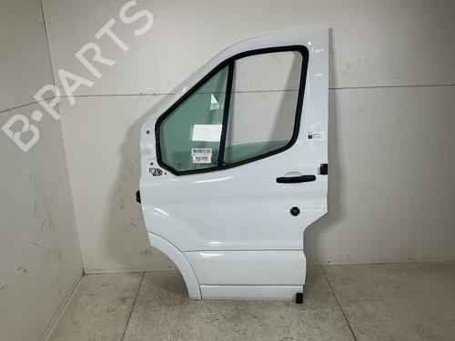 Used Left front door FORD TRANSIT V363 Platform/Chassis (FED, FFD) 2.0 EcoBlue (170 hp) 19097918