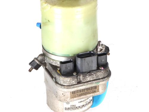 Used Steering pump Steering pump 37422345 37422345