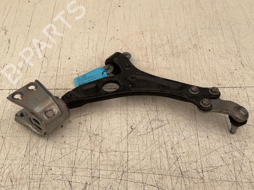 Used Left front suspension arm Left front suspension arm PEUGEOT 3008 II SUV (MC_, MR_, MJ_, M4_) 1.2 Hybrid 136 (MRHPYE) (136 hp) 39928420 39928420