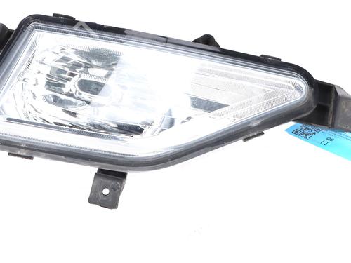 Used Left front fog light Left front fog light MAXUS DELIVER 9 Van 2.0 D (SV63C, SV63D) (148 hp) 39928841 39928841